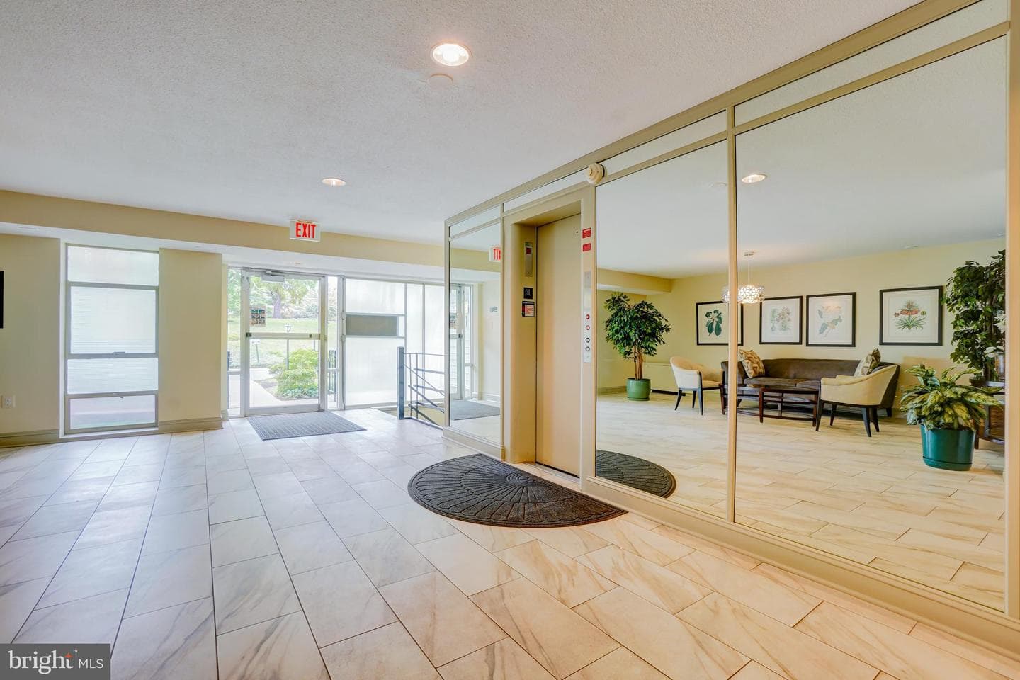 7400 Lakeview Drive #405 photo 2