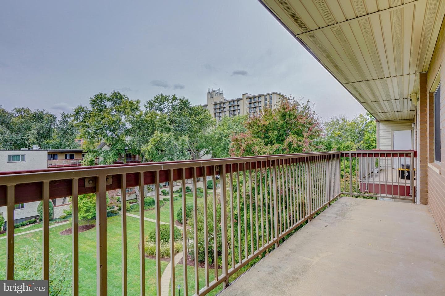 7400 Lakeview Drive #405 photo 21