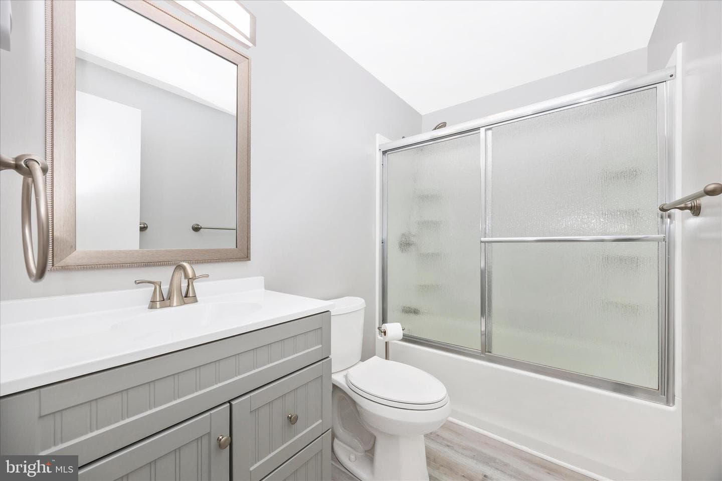 14 Cherry Grove photo 39
