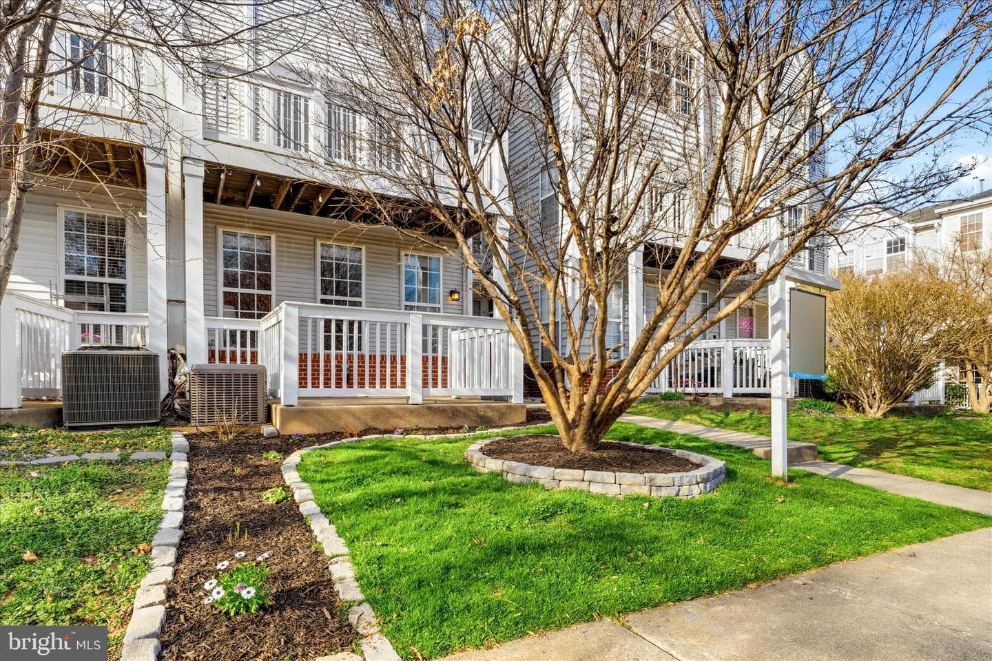 23 Crusader Court photo 1