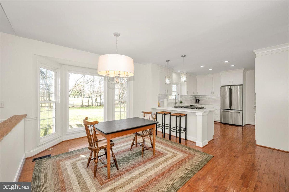 19716 Selby Avenue photo 23
