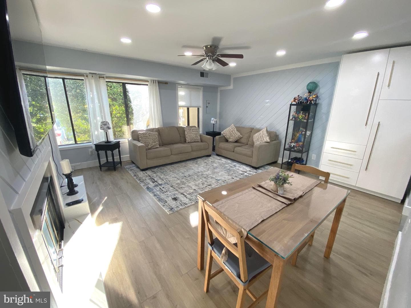 9712 Hellingly Place #209 photo 3