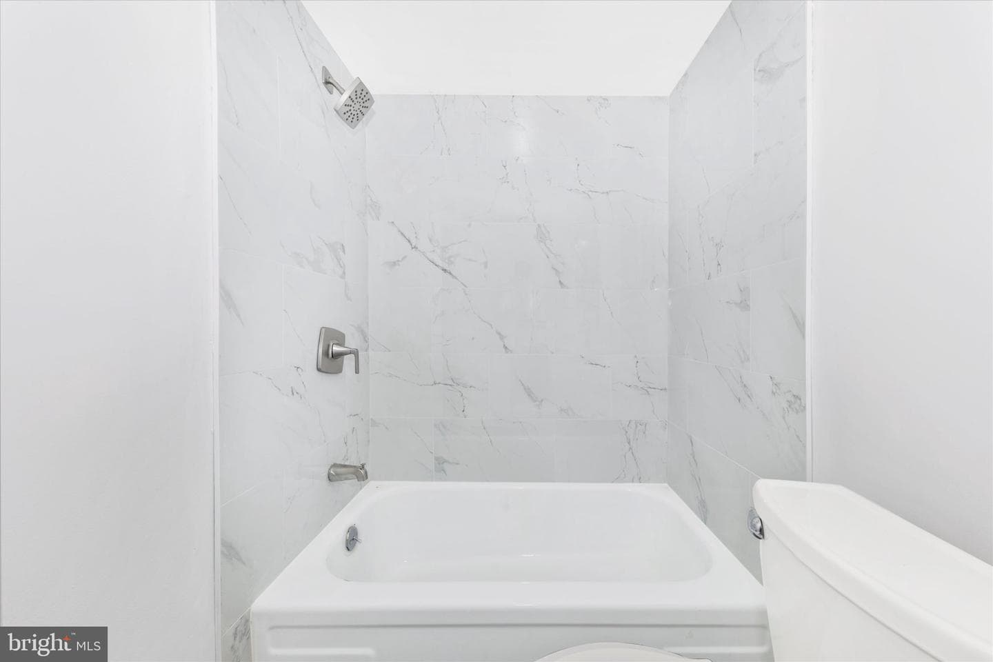 884 College Parkway #201 photo 30
