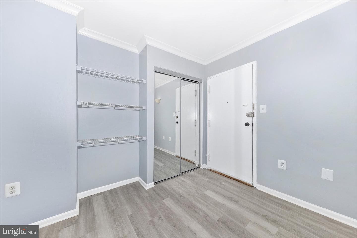 884 College Parkway #201 photo 5