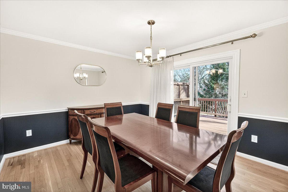 19005 Plummer Drive photo 13