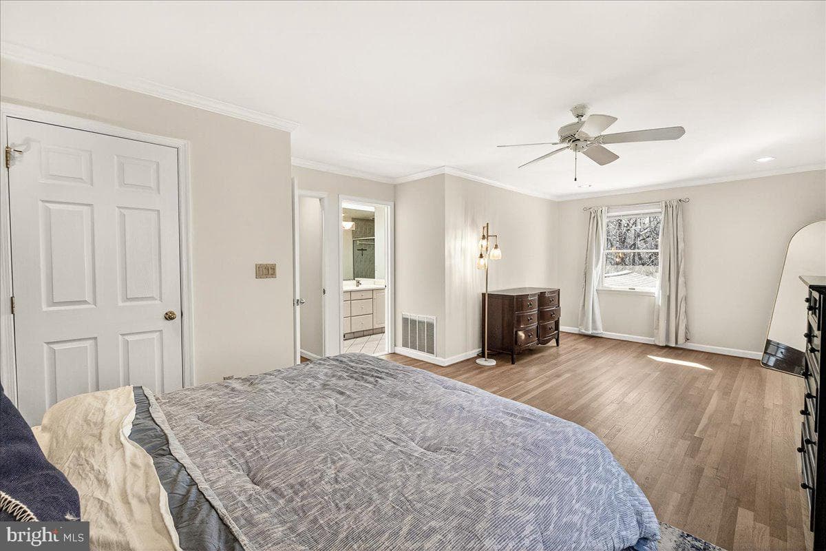 19005 Plummer Drive photo 23