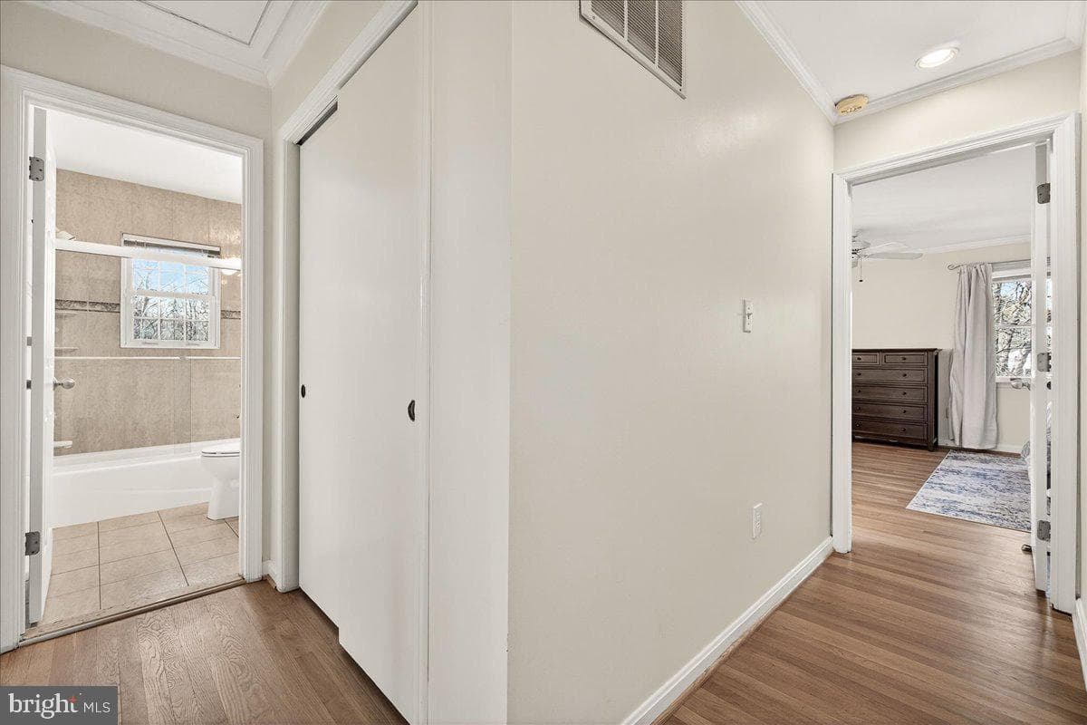 19005 Plummer Drive photo 28