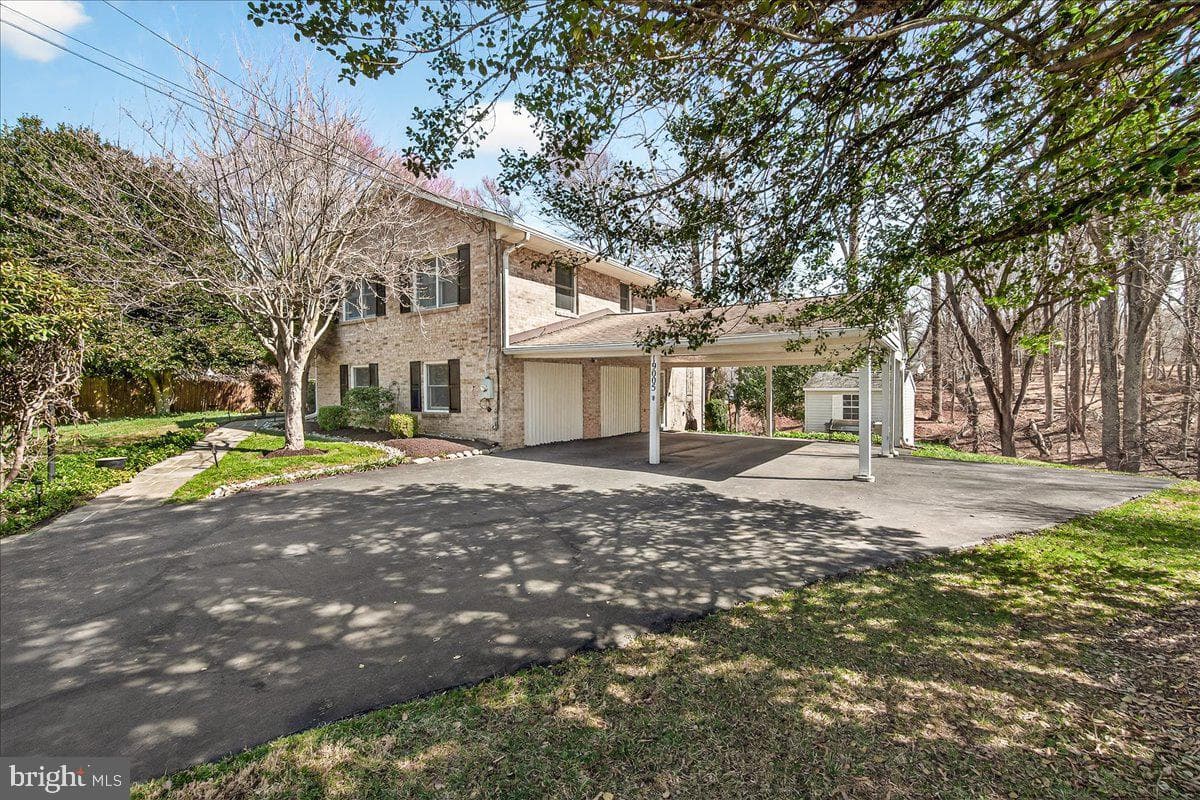 19005 Plummer Drive photo 3