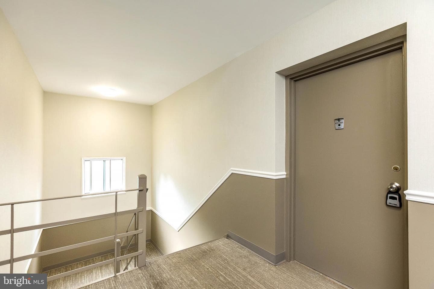 10650 Weymouth Street #201 photo 5