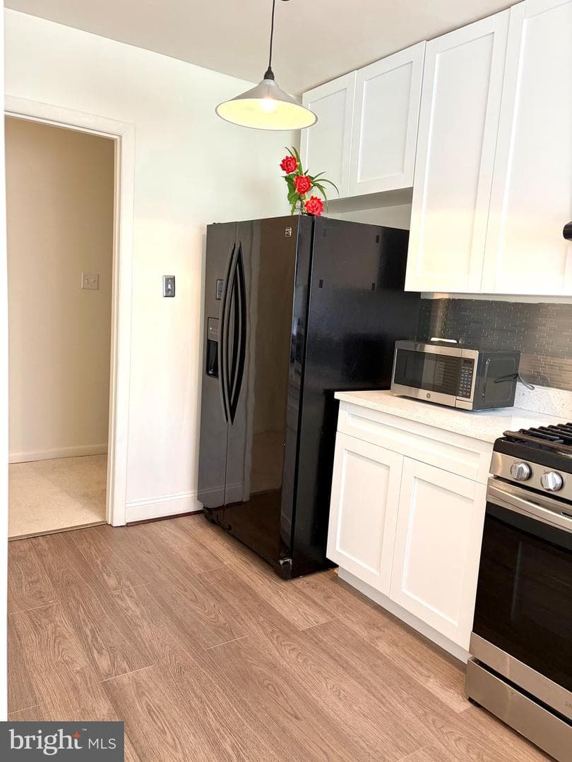 10650 Weymouth Street #201 photo 8