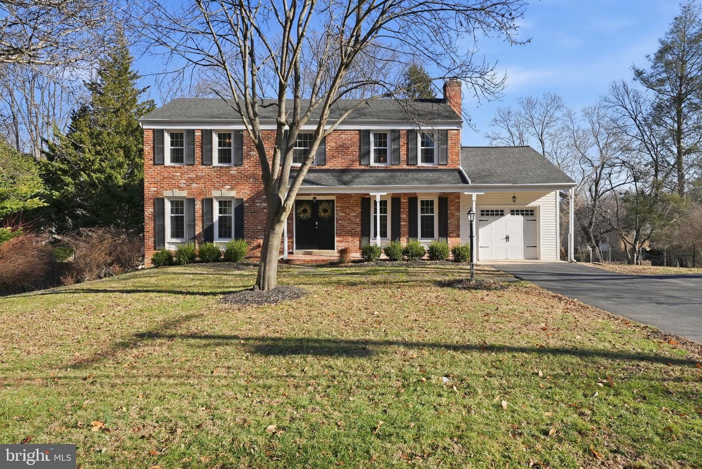 16905 Briardale Road photo 2