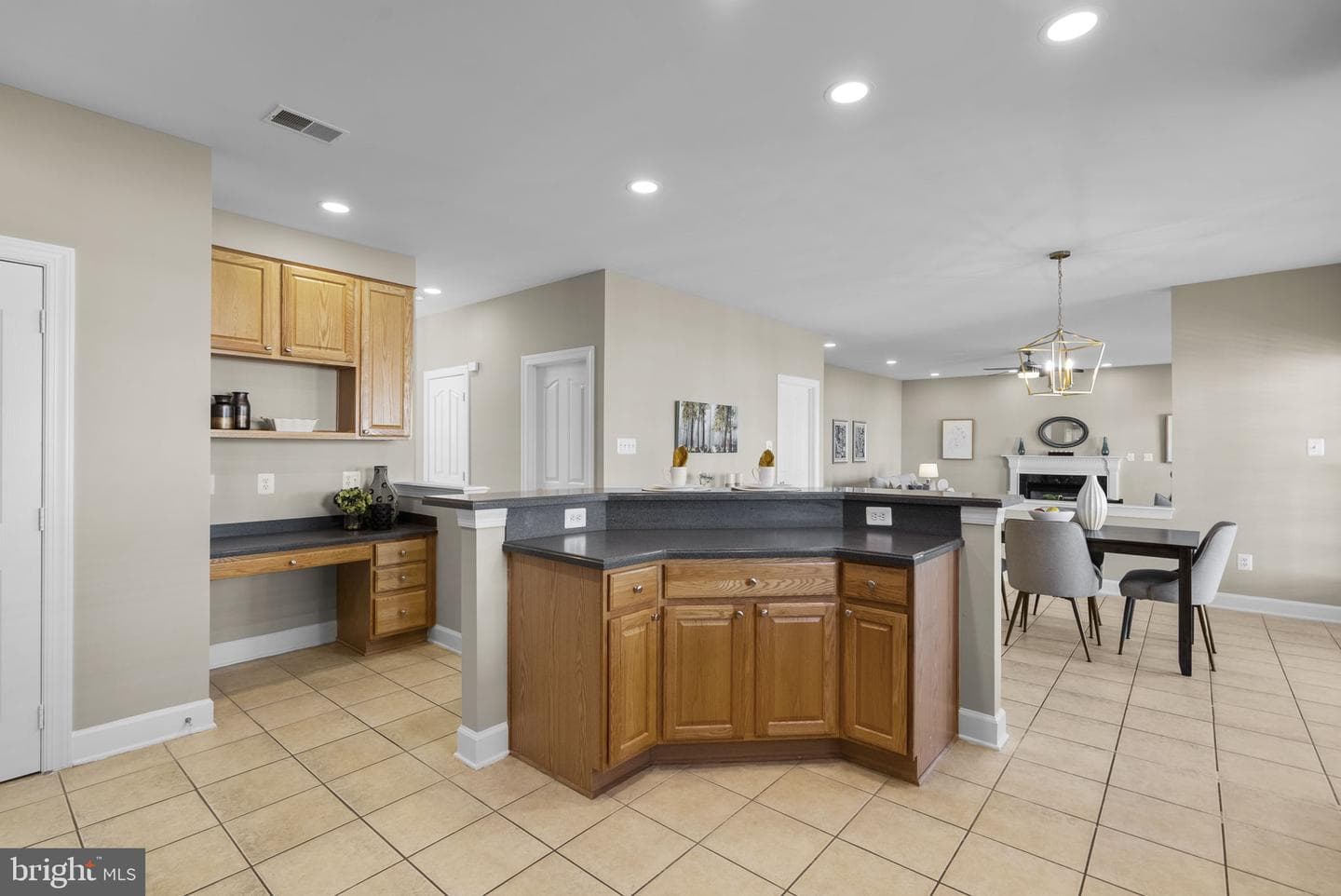 14421 Ashleigh Greene Road photo 17