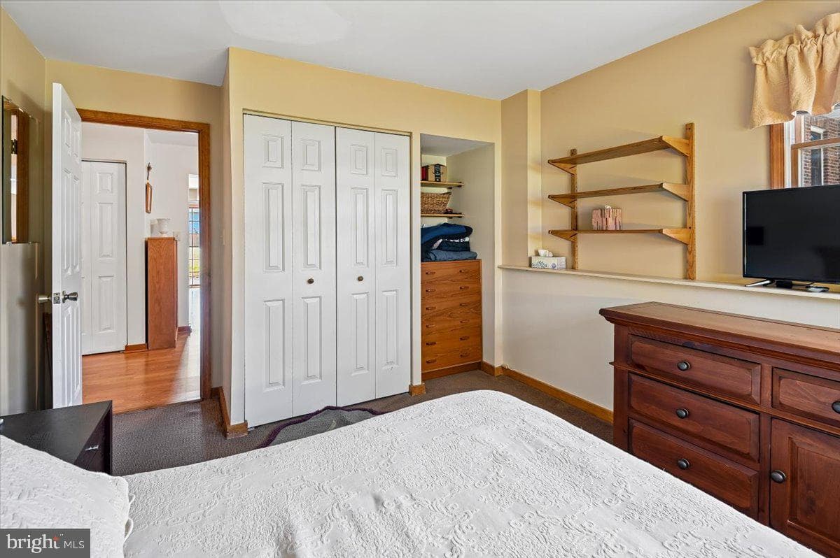705 Marshall Manor Drive photo 29