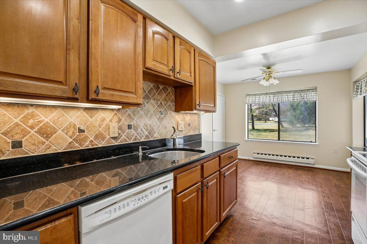 15320 Pine Orchard Drive #83-1f photo 5