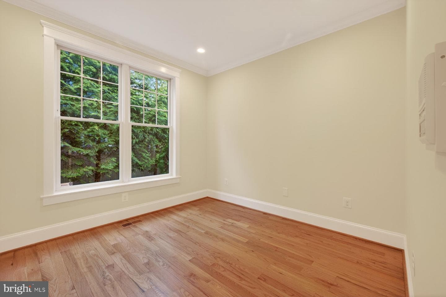 5011 Rugby Avenue photo 21