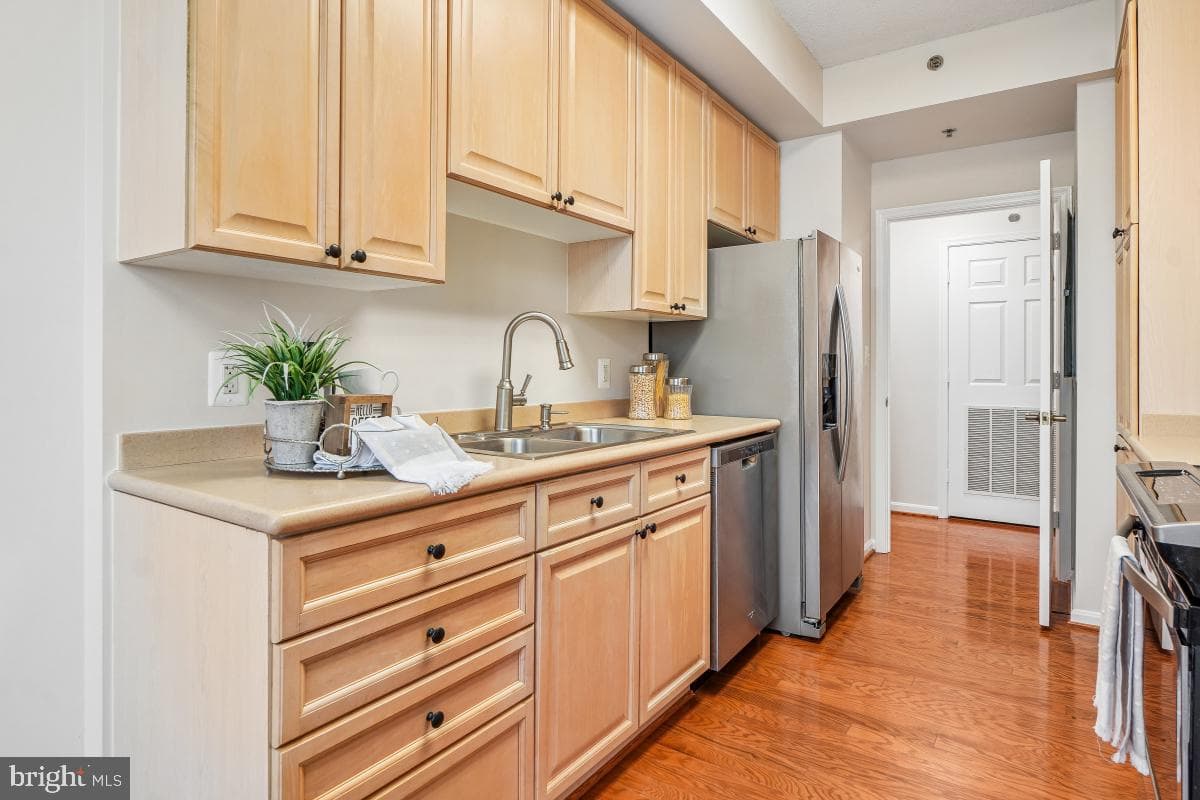 3200 N Leisure World Boulevard #906 photo 7
