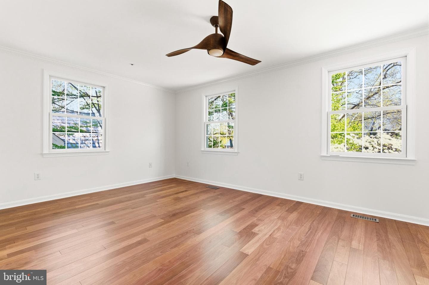112 Kent Square Road photo 27