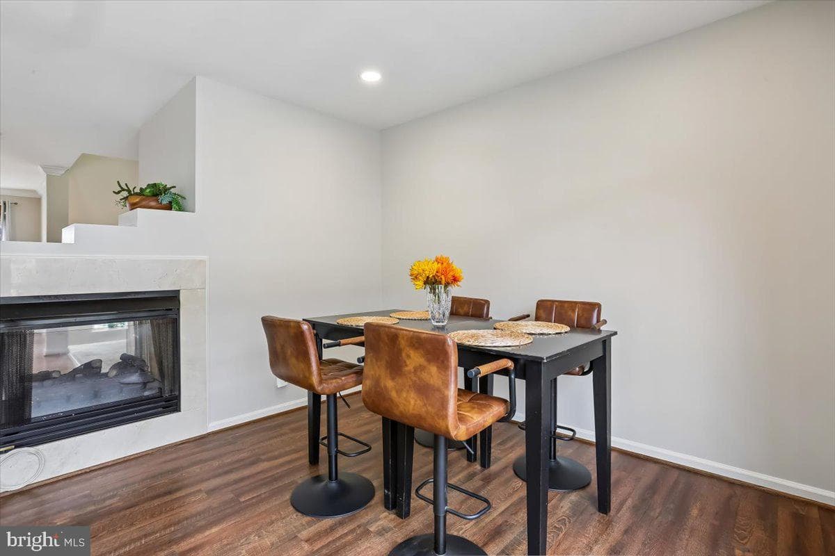 723 Main Street #723-B photo 13