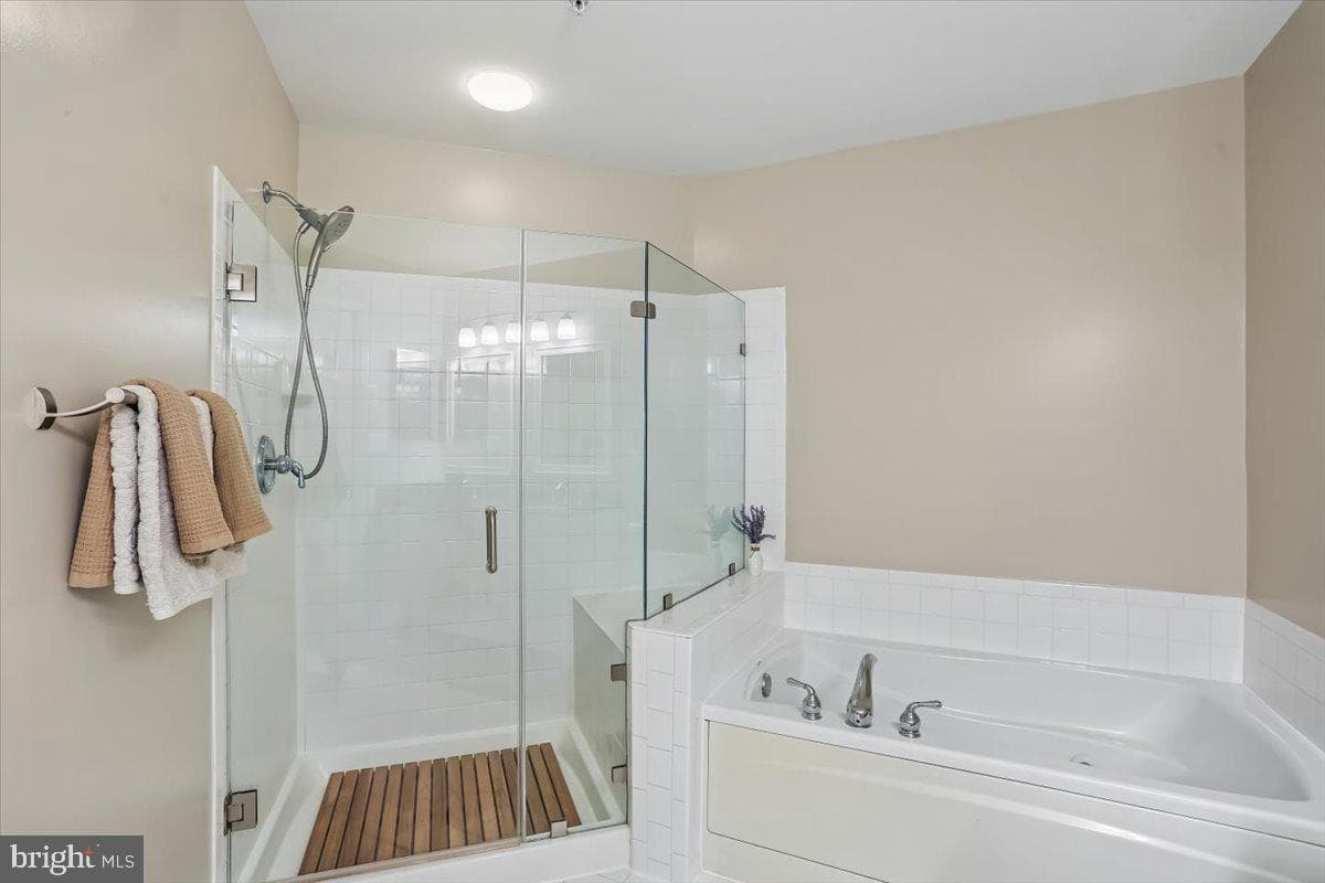 723 Main Street #723-B photo 21