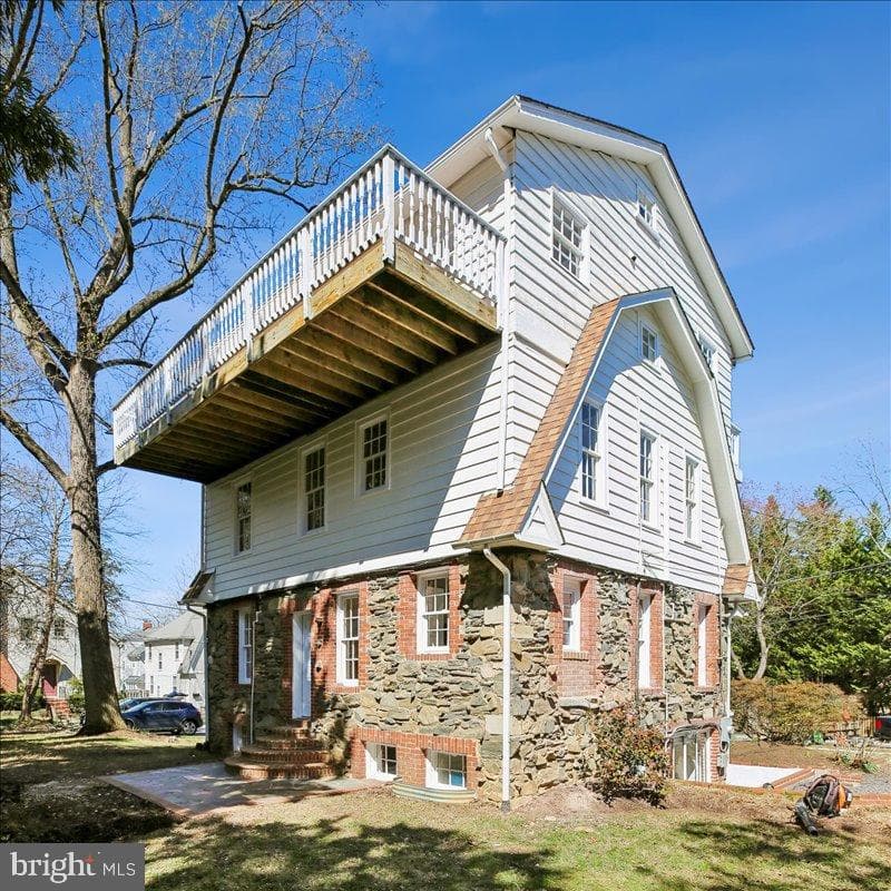 4714 Hunt Avenue photo 53