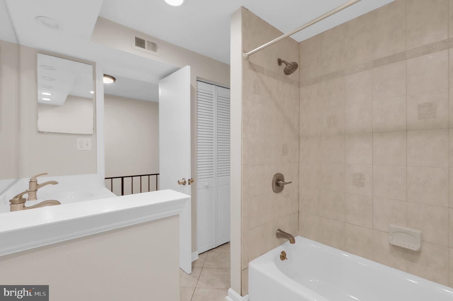 19103 Capehart Drive photo 22