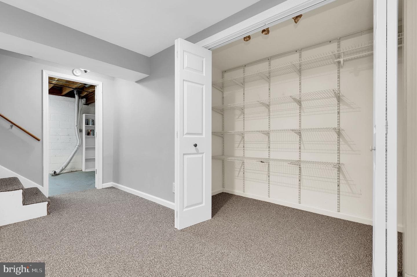 19103 Capehart Drive photo 32