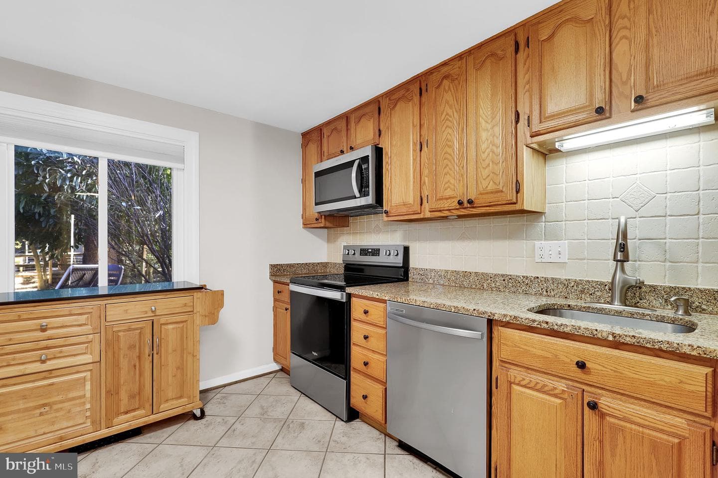 19103 Capehart Drive photo 4