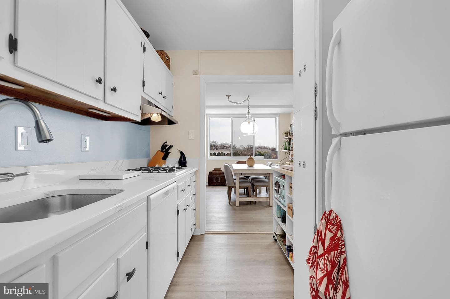 10401 Grosvenor Place #721 photo 9