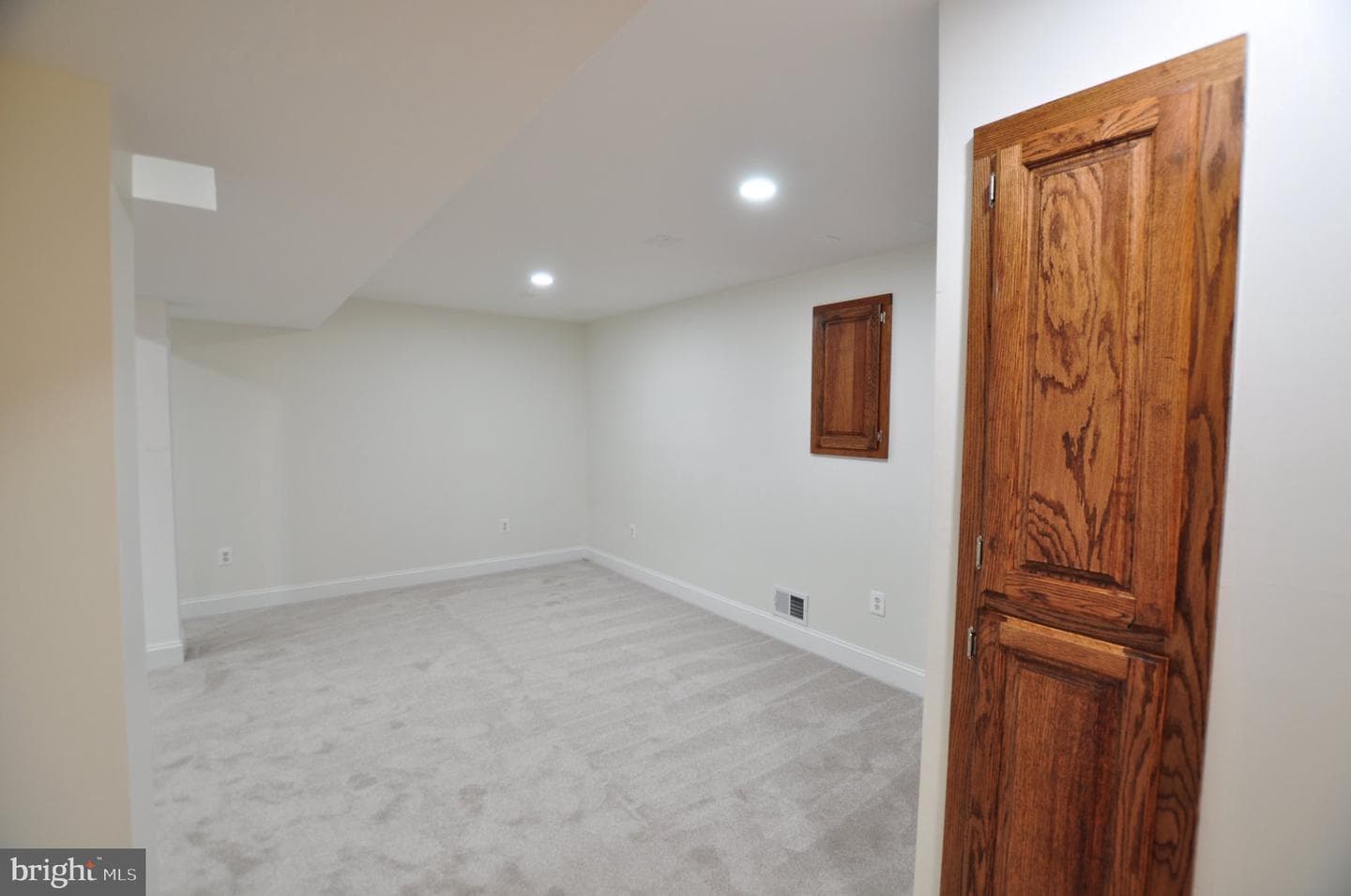 7421 Brenish Drive photo 34