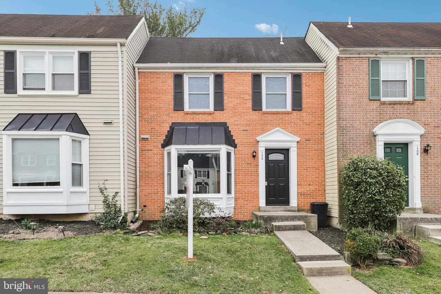 106 Lamont Lane photo 1