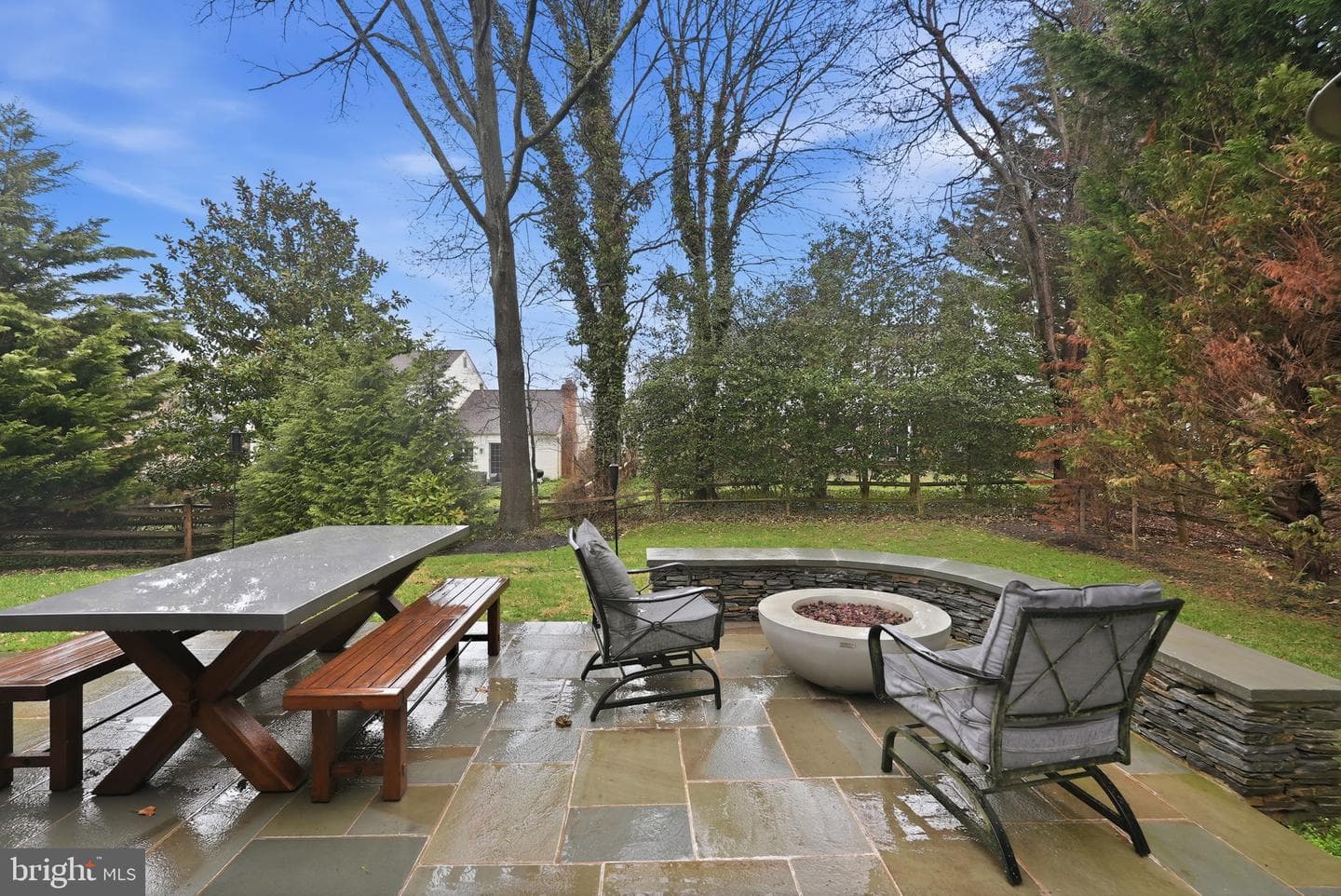 1 Paddock Court photo 11
