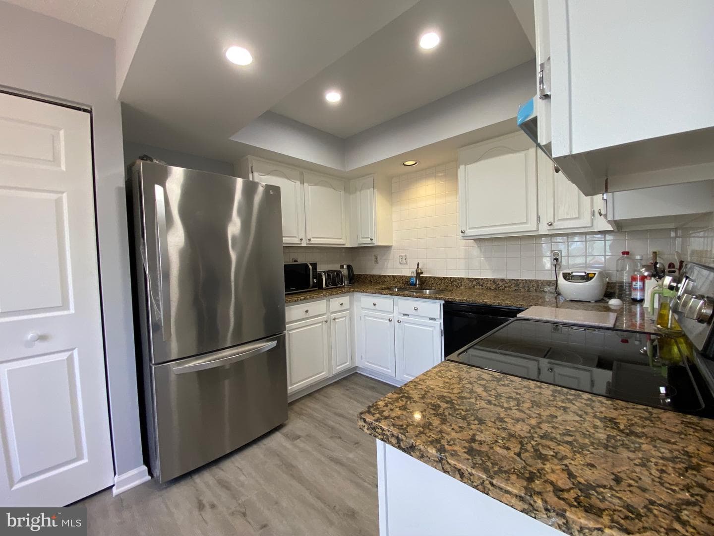 12421 Walnut Cove Circle photo 9