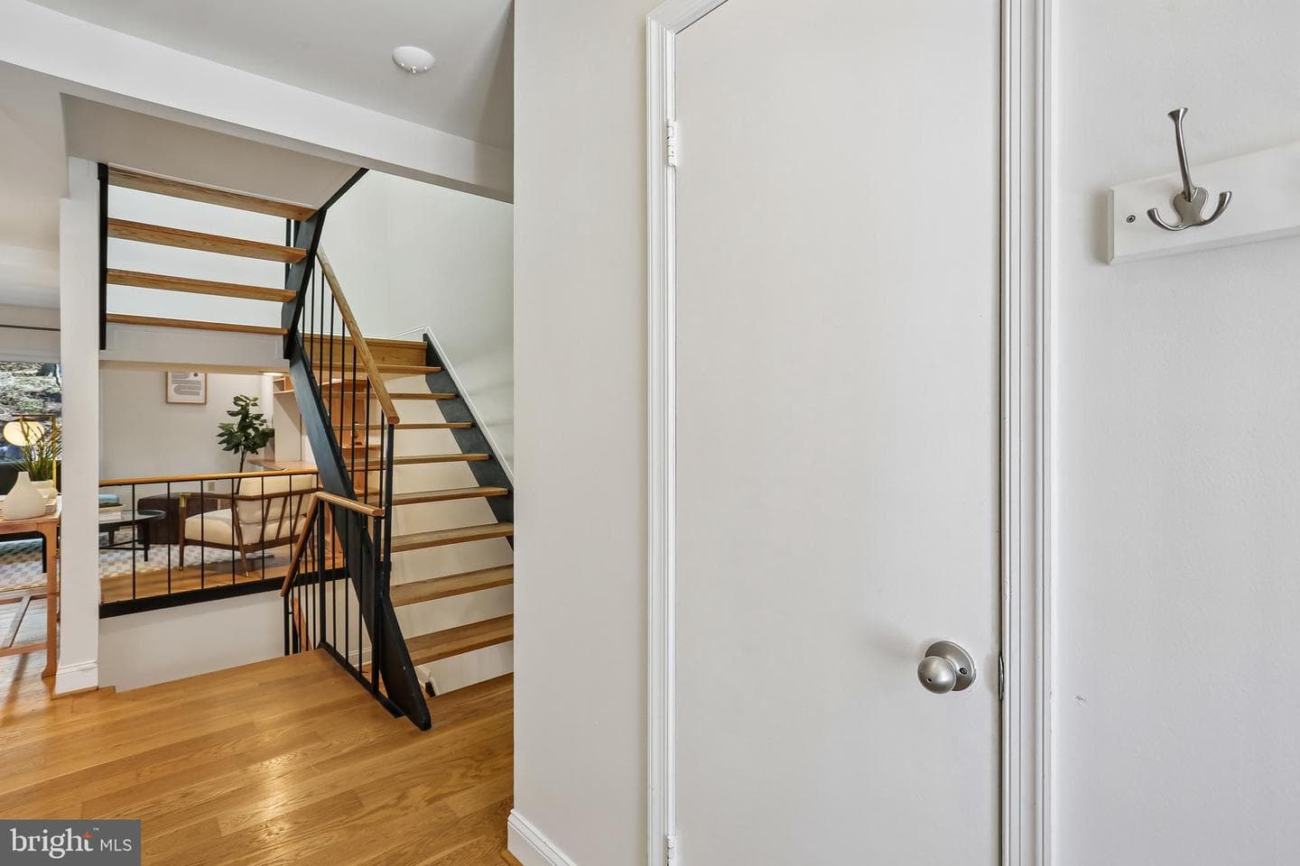 9211 Three Oaks Drive photo 38