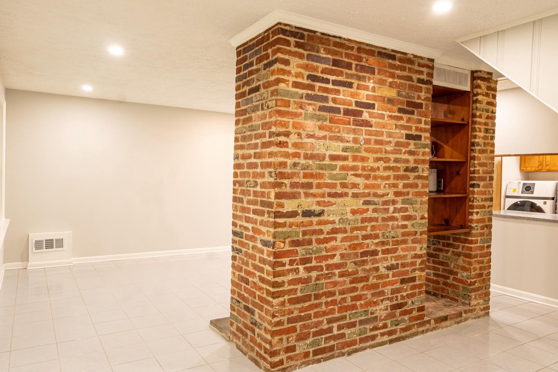 9907 Woodland Drive photo 23