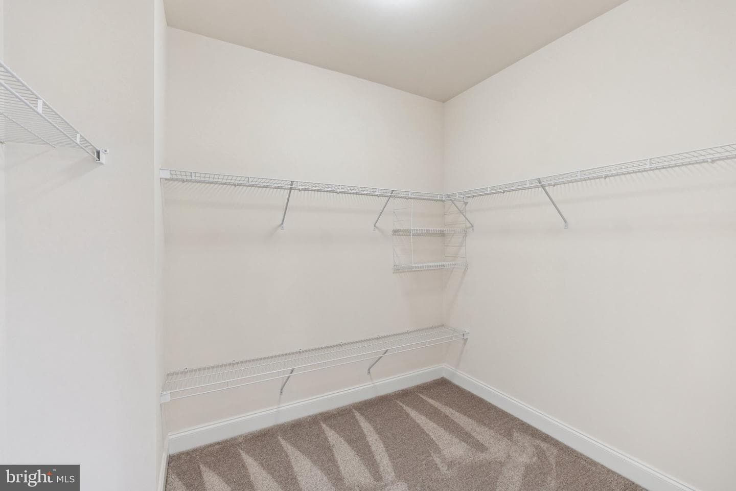 568 Orchard Ridge Drive #200 photo 23