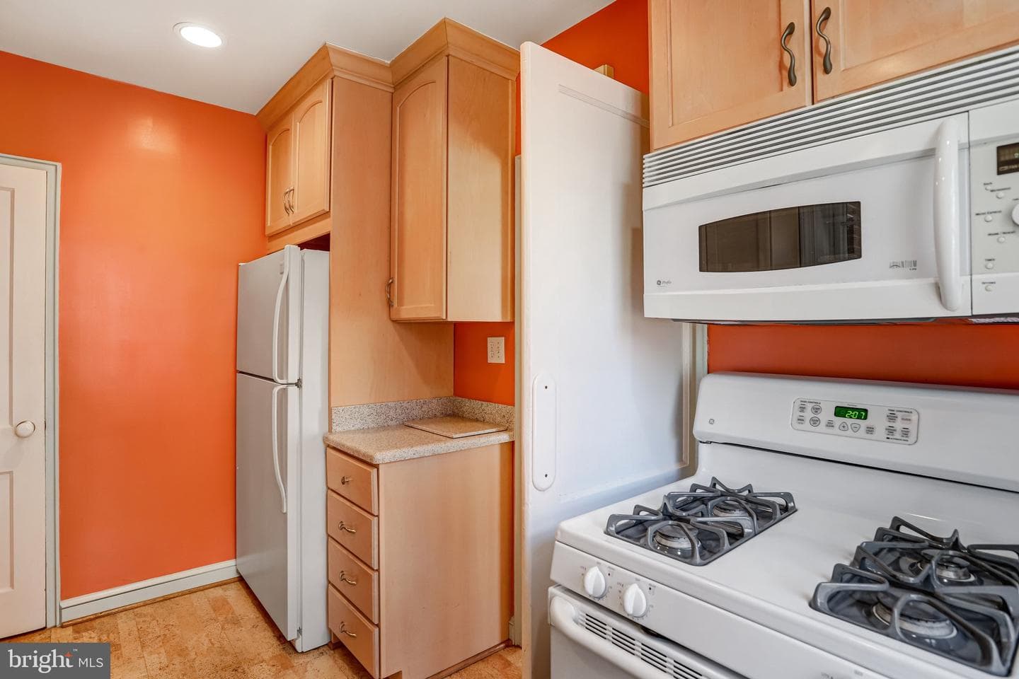4306 Ambler Drive photo 10