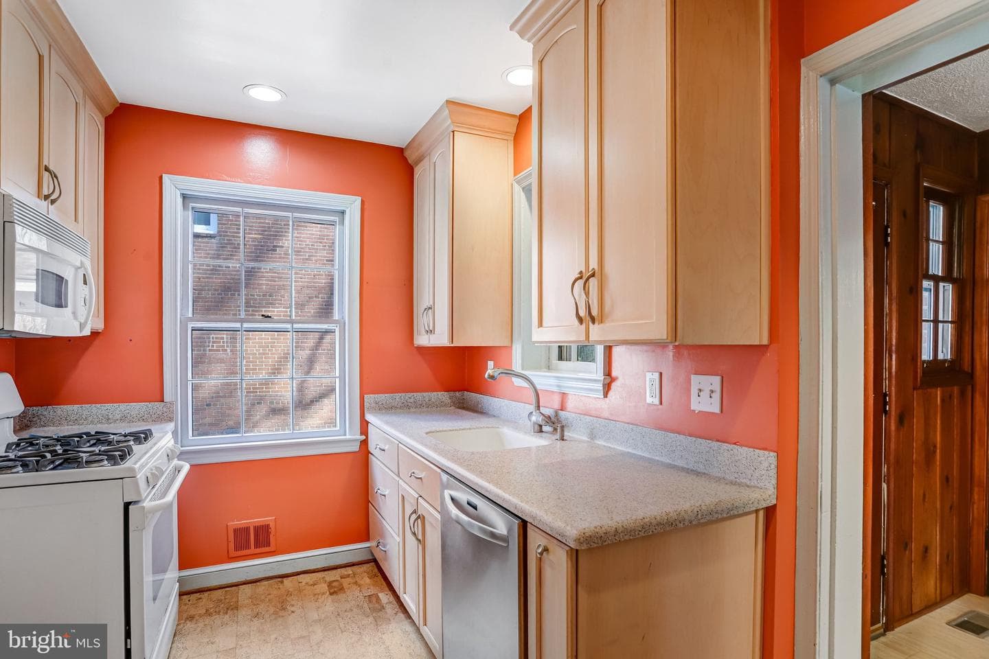 4306 Ambler Drive photo 9