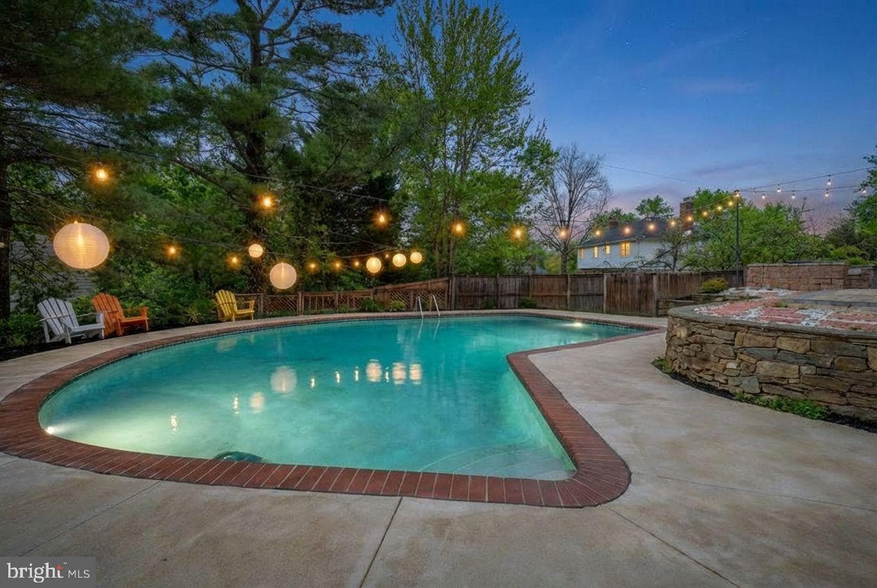 14900 Westbury Road photo 8