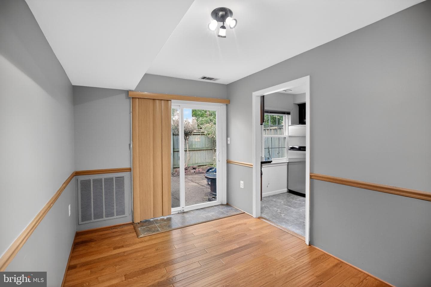 856 Azalea Drive #20-856 photo 13