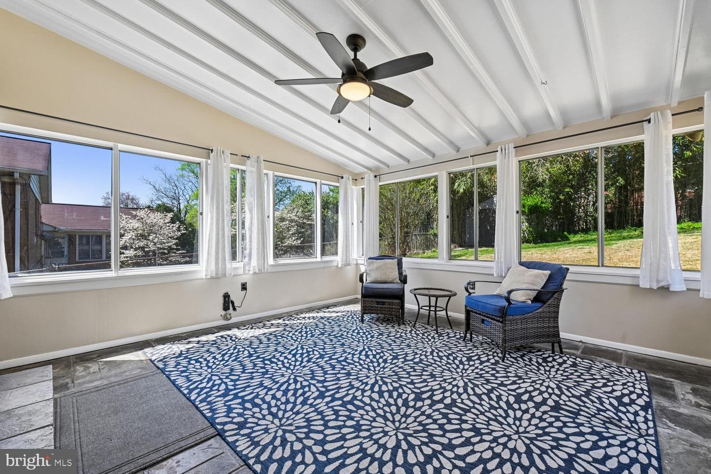 10706 Stoneyhill Drive photo 24