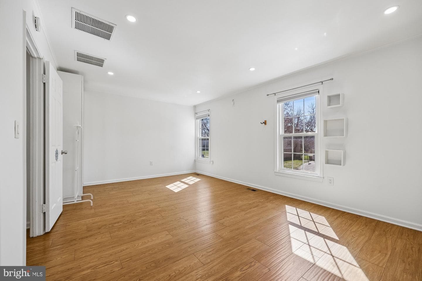 929 Farm Haven Drive photo 50