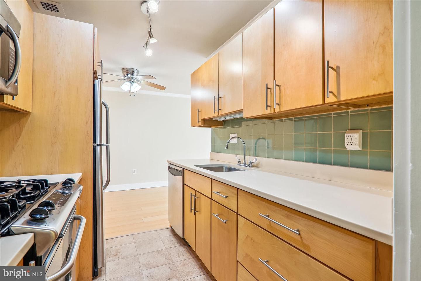 4970 Battery Lane #408 photo 12