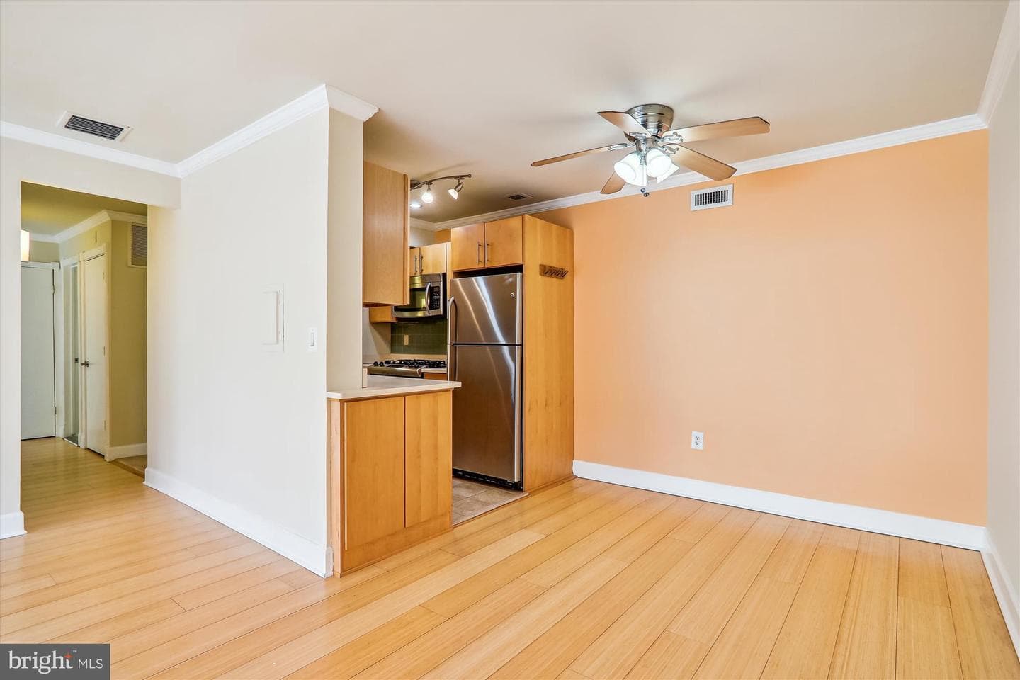 4970 Battery Lane #408 photo 9