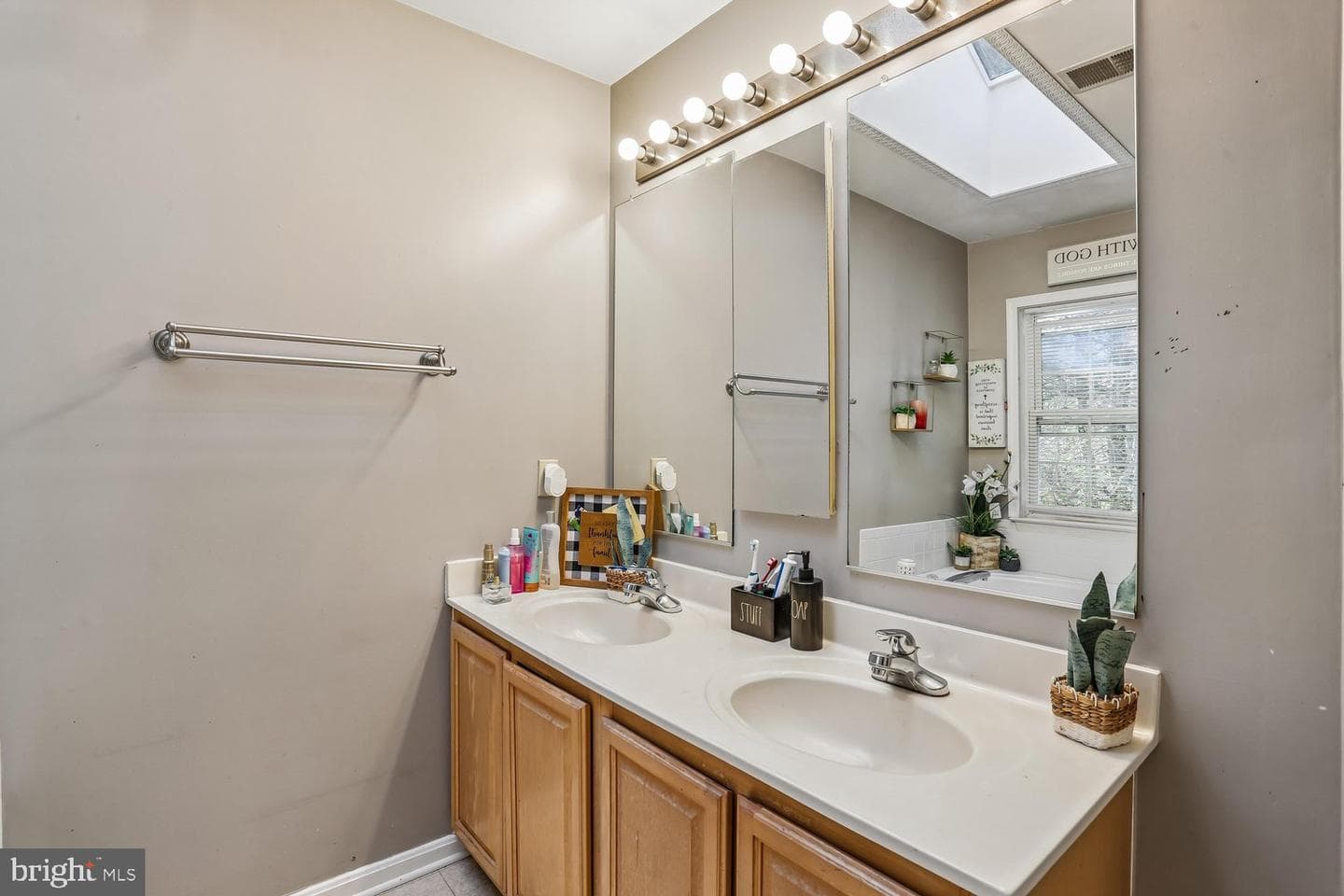 13116 Diamond Hill Drive photo 46
