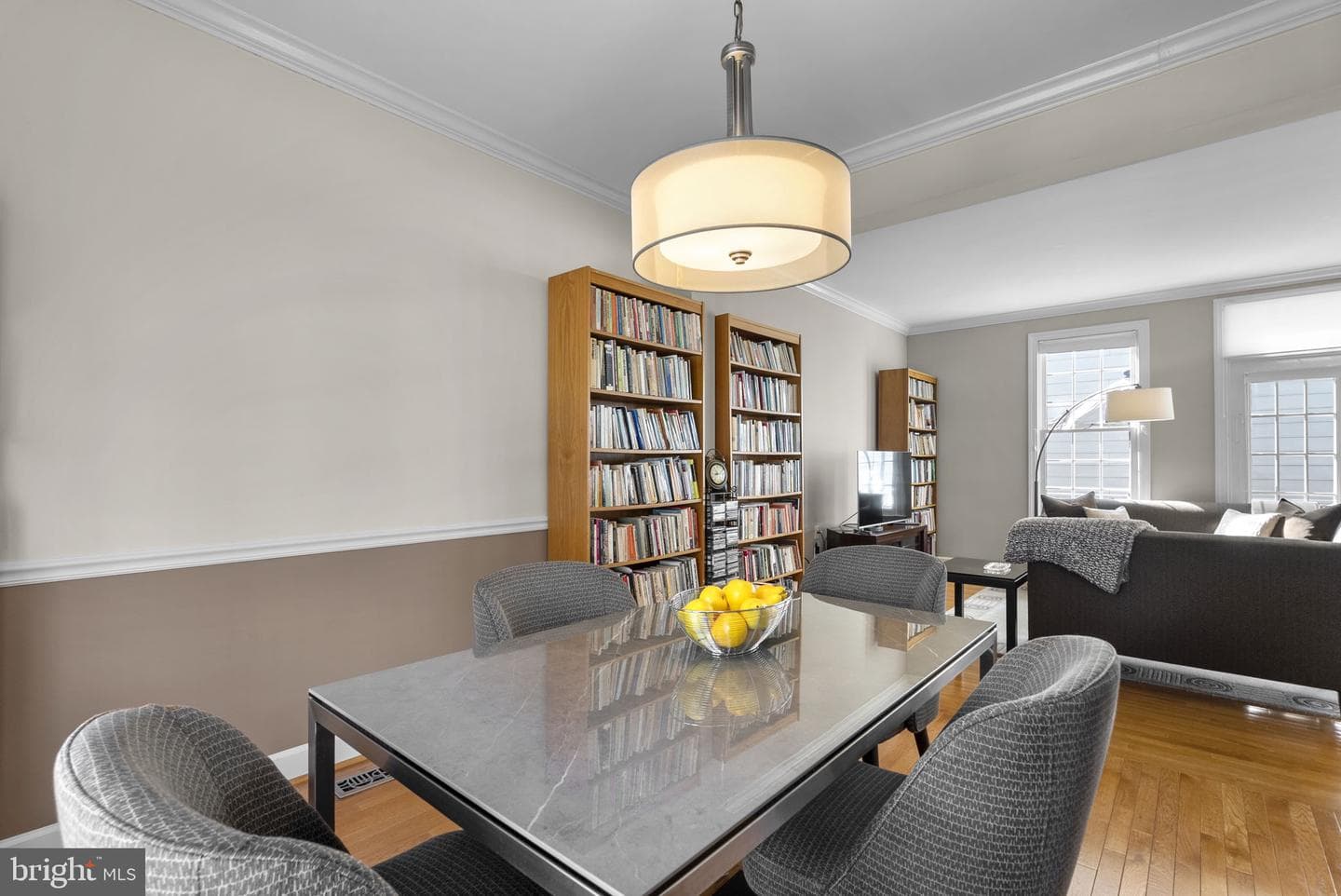 353 Alfandre Mews photo 17