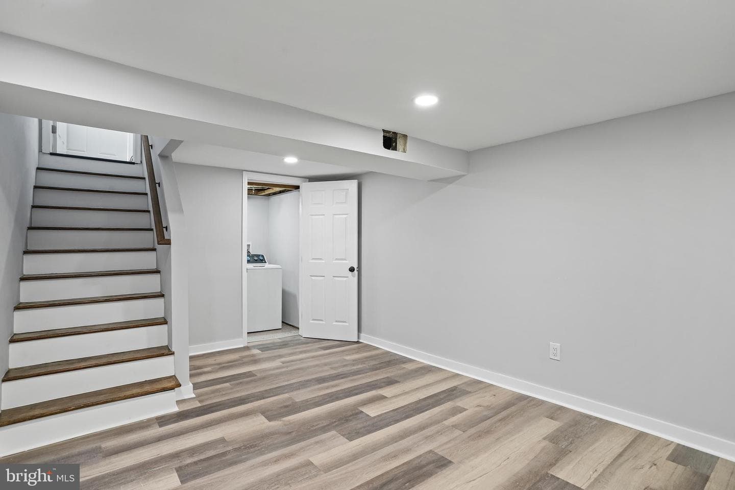 2707 Urbana Drive photo 43
