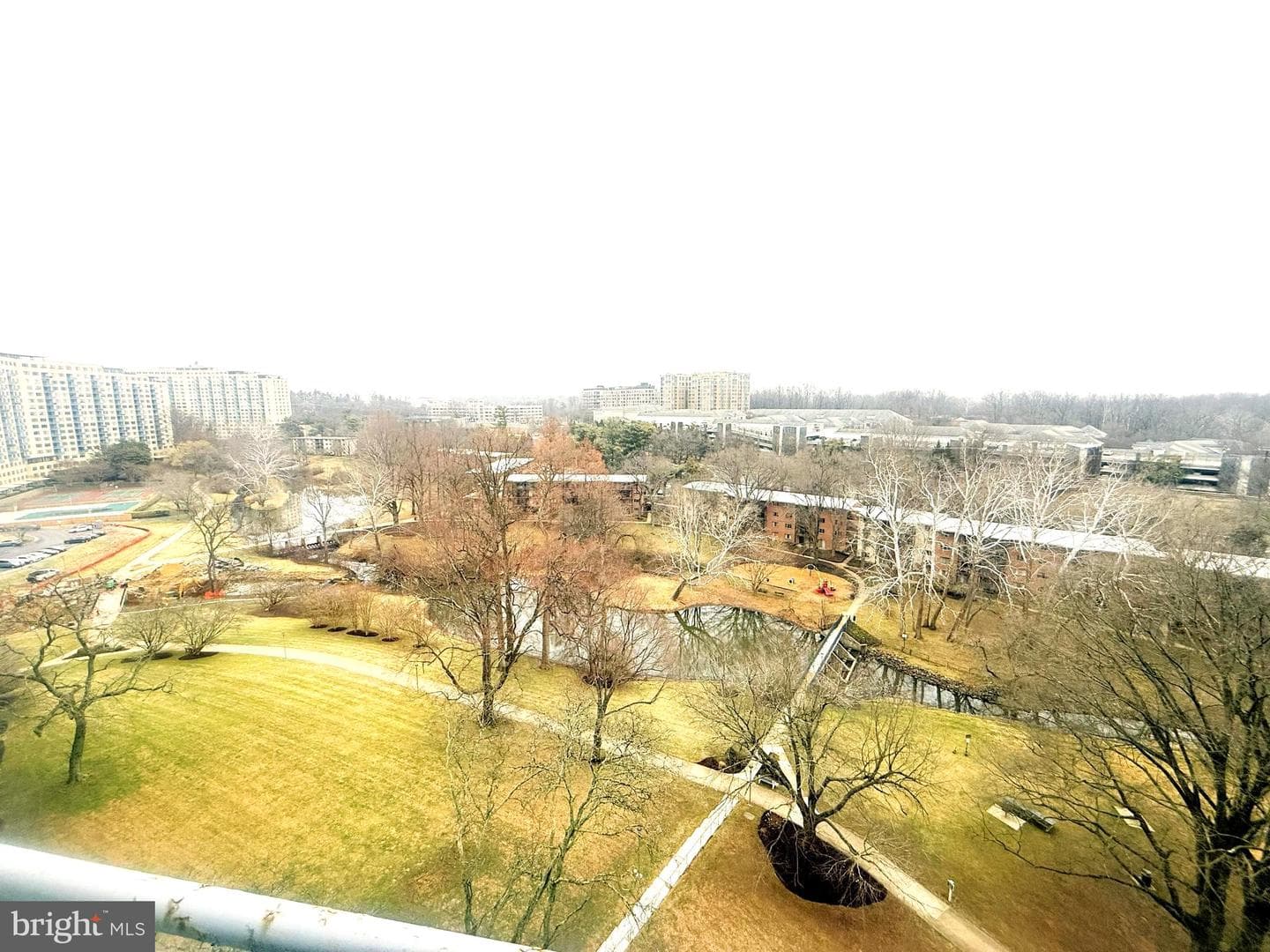 10201 Grosvenor Place #1117 photo 6