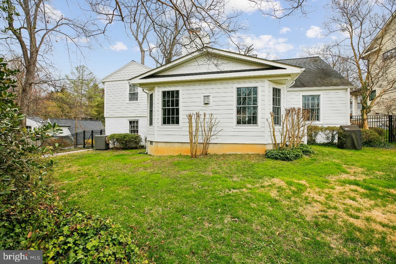 7420 Wyndale Lane photo 49
