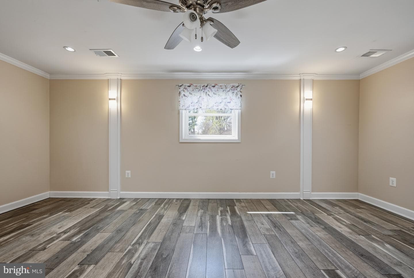 124 Woodland Road photo 40
