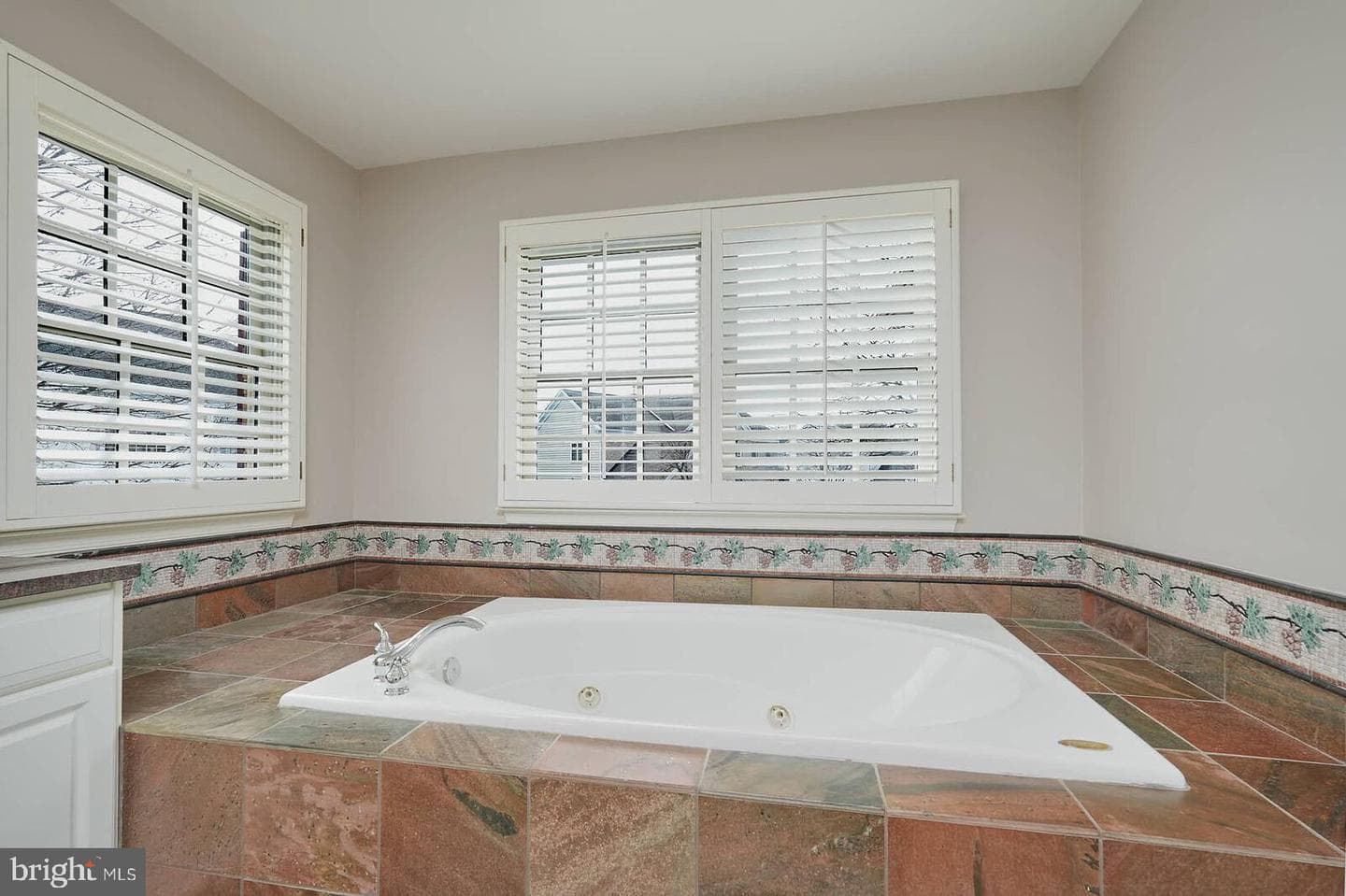 300 Lisa Oaks Way photo 16